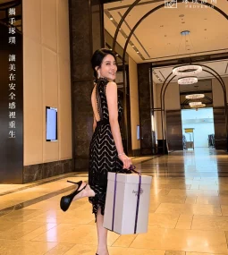 鳳凰電波講師領獎5 | 羅玉佩醫師 | 琢璞診所